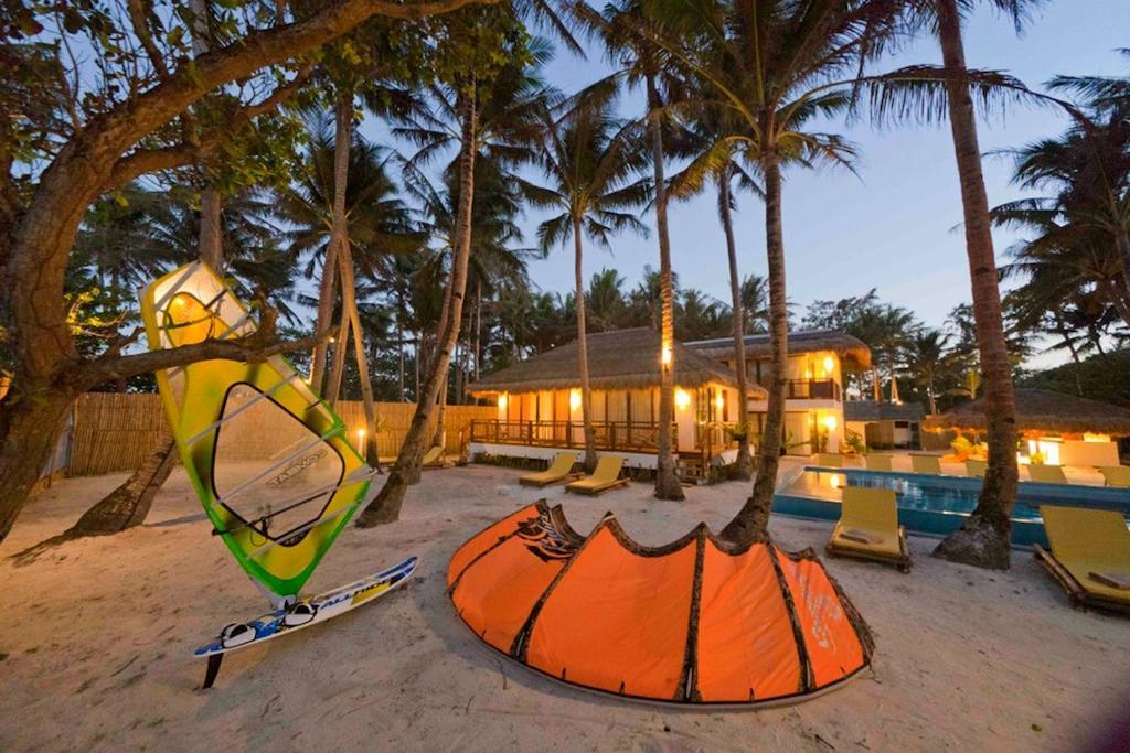Rieseling Boracay Beach Resort Balabag  外观 照片